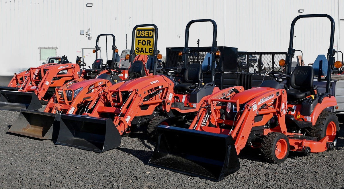 CK2510 HST Kioti Tractor and Loader