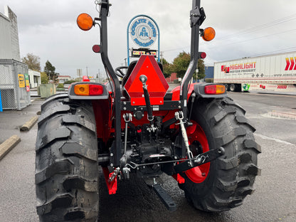 DK4720 SEH Kioti Tractor and KL5521 Loader