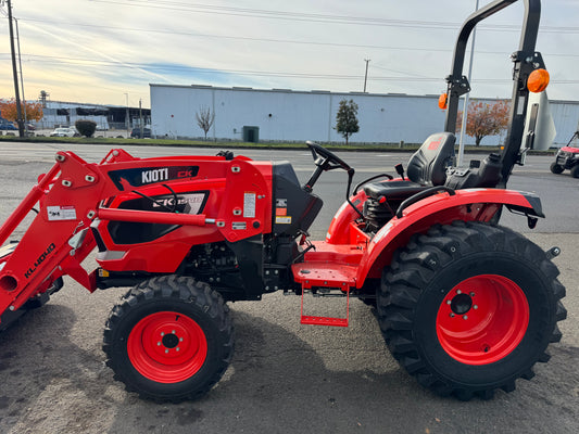 CK 3540 HST Kioti Tractor and KL4040 Loader