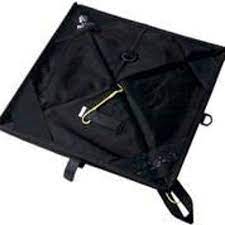 Notch Throw Line Folding Cube